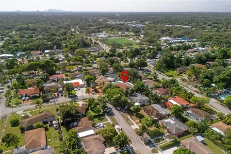 16050 NE 8th Court North Miami Beach FL 33162