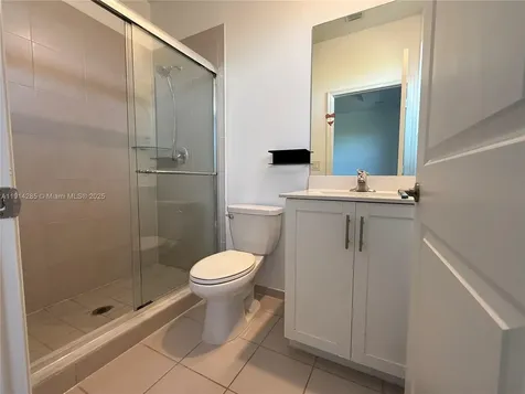 685 NE 208th Terrace Miami FL 33179