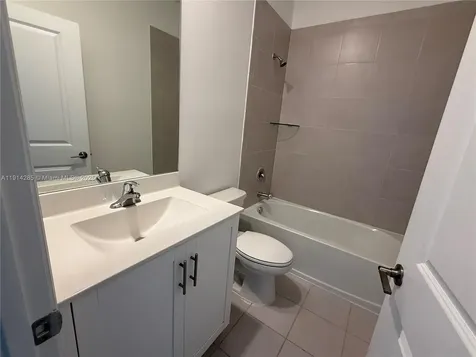 685 NE 208th Terrace Miami FL 33179