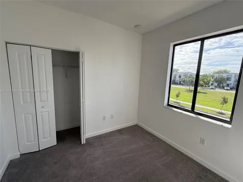 685 NE 208th Terrace Miami FL 33179