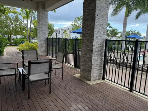 685 NE 208th Terrace Miami FL 33179