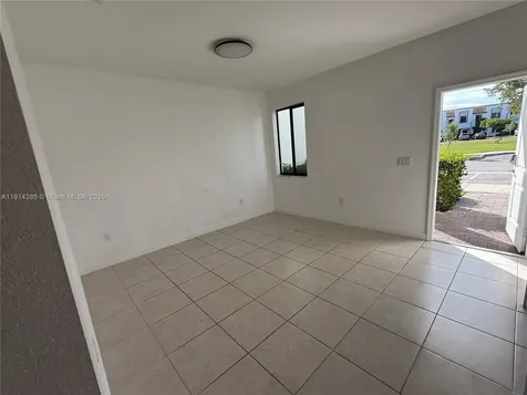 685 NE 208th Terrace Miami FL 33179