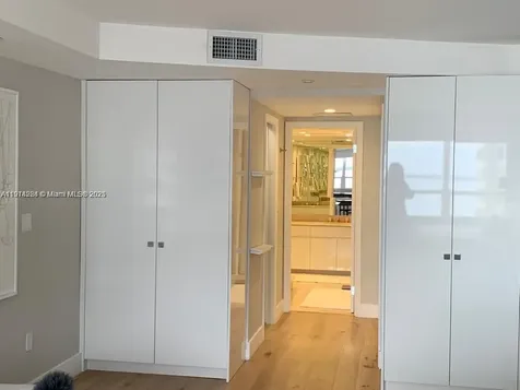 2 Grove Isle Drive Miami FL 33133