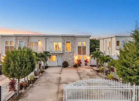 26100 SW 134th Place Homestead FL 33032
