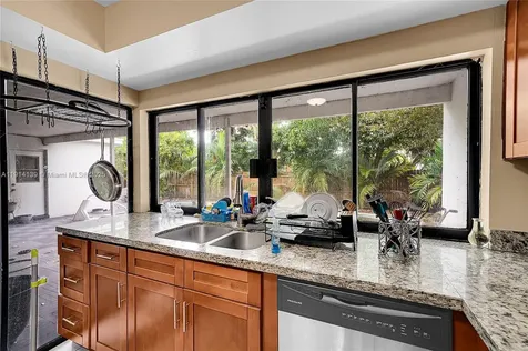 7916 Miramar Parkway Miramar FL 33023