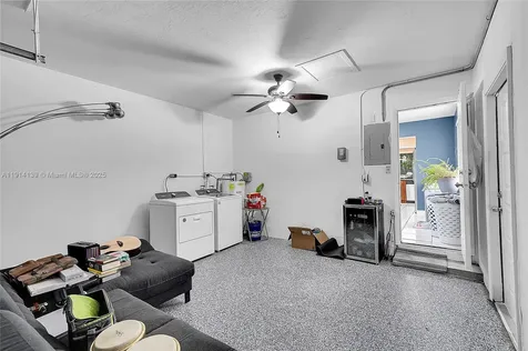 7916 Miramar Parkway Miramar FL 33023