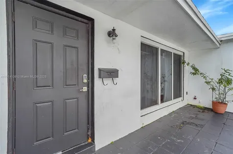 7916 Miramar Parkway Miramar FL 33023