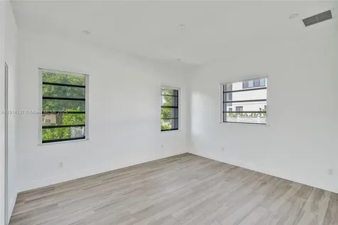 8371 SW 122nd Street Miami FL 33156
