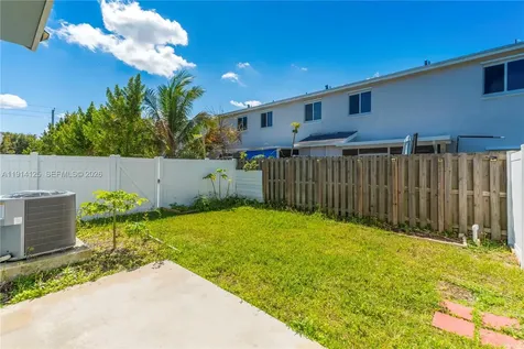 436 NW 11th Avenue Florida City FL 33034