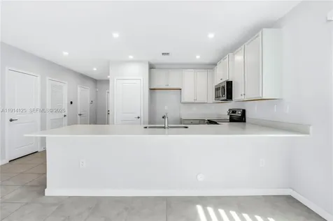 436 NW 11th Avenue Florida City FL 33034