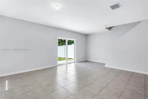 436 NW 11th Avenue Florida City FL 33034