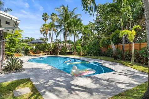 3460 NE 17th Way Oakland Park FL 33334