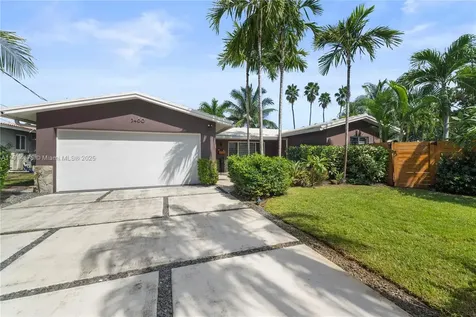 3460 NE 17th Way Oakland Park FL 33334