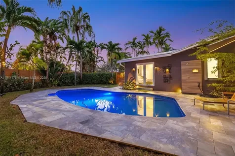 3460 NE 17th Way Oakland Park FL 33334