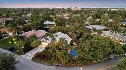 3460 NE 17th Way Oakland Park FL 33334