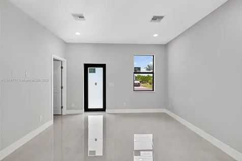 3919 SW 8th Street Lehigh Acres FL 33976