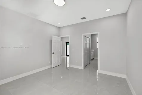 3919 SW 8th Street Lehigh Acres FL 33976