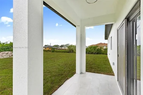 3919 SW 8th Street Lehigh Acres FL 33976