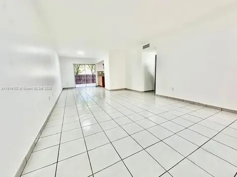 10851 SW 2nd Street Sweetwater FL 33174