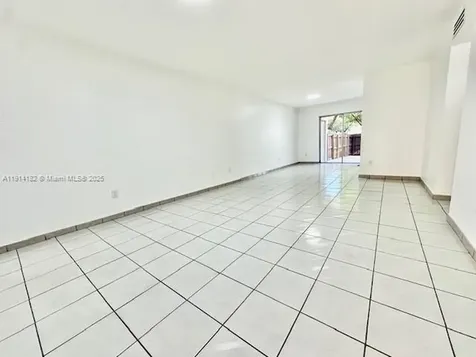 10851 SW 2nd Street Sweetwater FL 33174