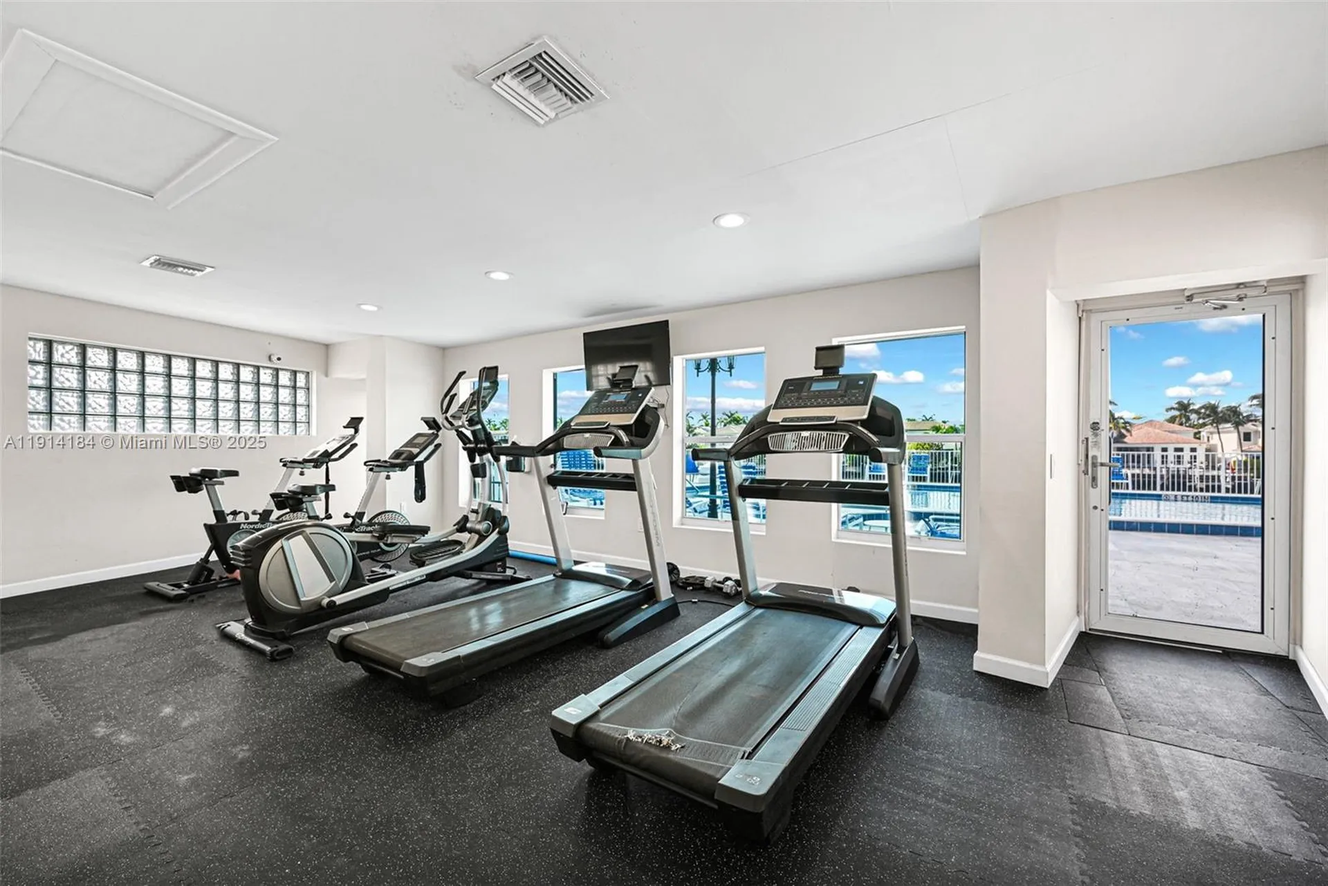1410 S Ocean Drive Hollywood FL 33019