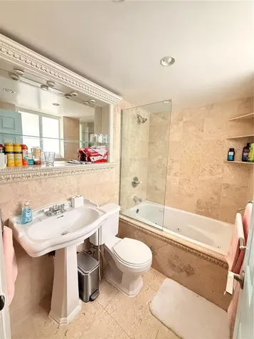 180 Isle Of Venice Drive Fort Lauderdale FL 33301