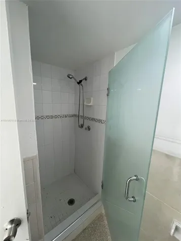 4719 NW 7th Street Miami FL 33126