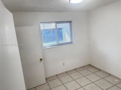 2914 SW 92nd Court Miami FL 33165