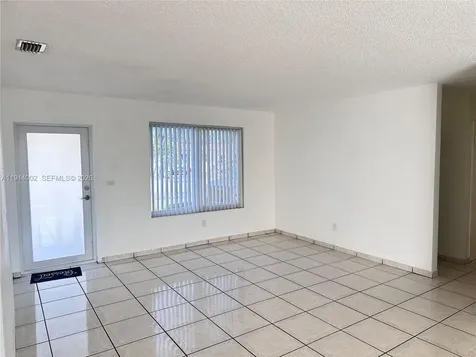 2914 SW 92nd Court Miami FL 33165