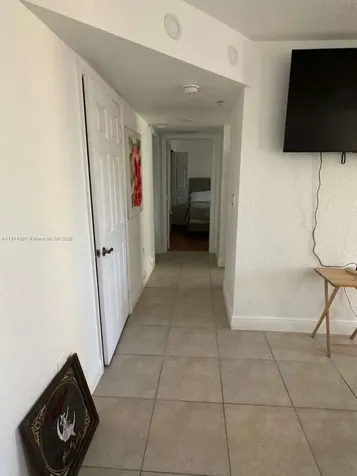 21130 SW 87th Avenue Cutler Bay FL 33189