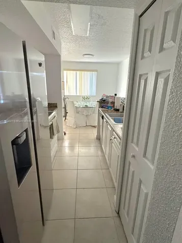 21130 SW 87th Avenue Cutler Bay FL 33189