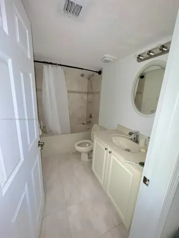 21130 SW 87th Avenue Cutler Bay FL 33189