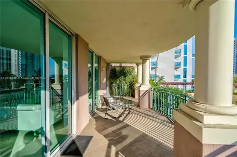 17555 Atlantic Boulevard Sunny Isles Beach FL 33160
