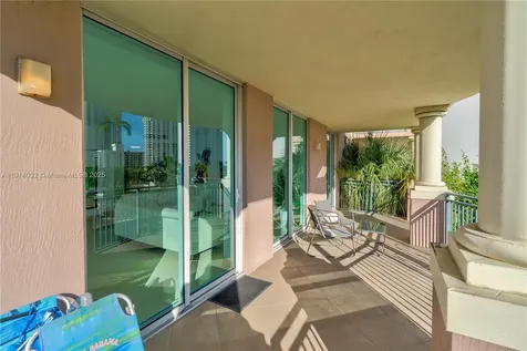 17555 Atlantic Boulevard Sunny Isles Beach FL 33160