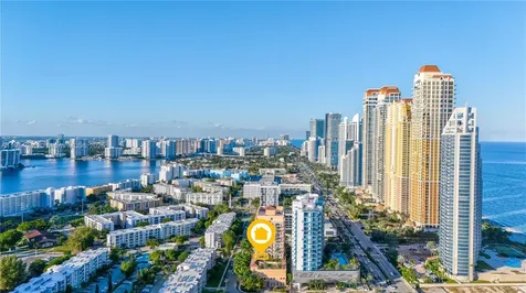 17555 Atlantic Boulevard Sunny Isles Beach FL 33160