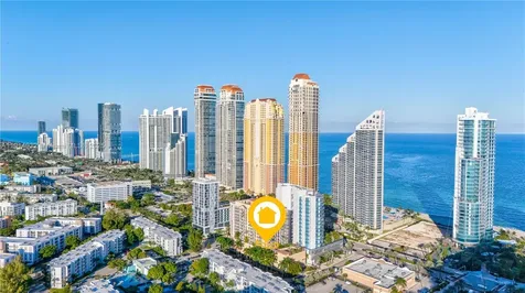 17555 Atlantic Boulevard Sunny Isles Beach FL 33160