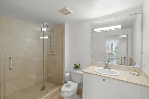17555 Atlantic Boulevard Sunny Isles Beach FL 33160