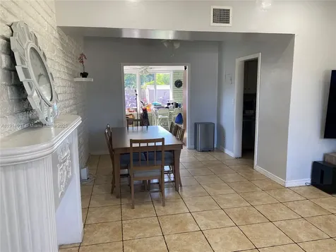 540 NW 111th Street Miami FL 33168