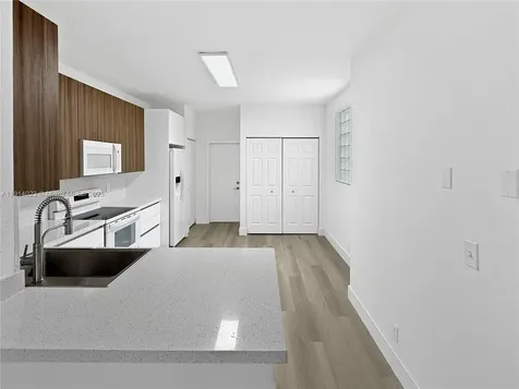 2179 Hacienda Terrace Weston FL 33327