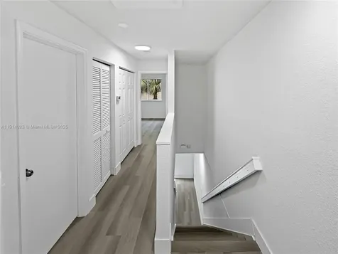 2179 Hacienda Terrace Weston FL 33327