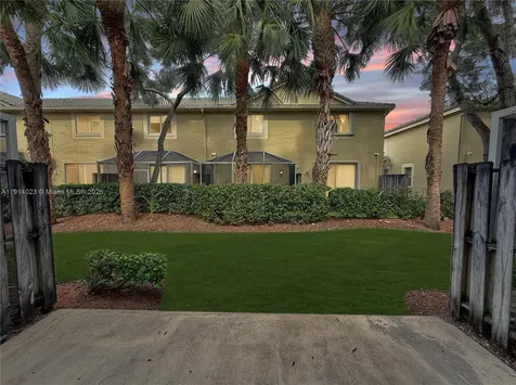 2179 Hacienda Terrace Weston FL 33327