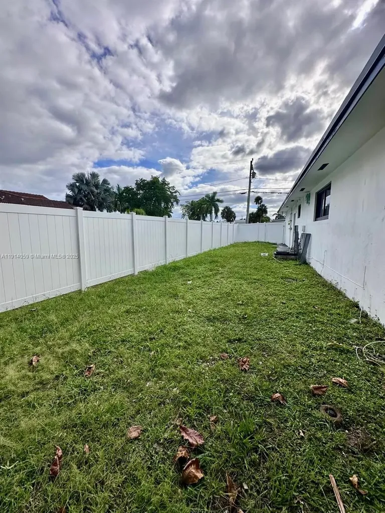 2931 NW 8th Road Fort Lauderdale FL 33311