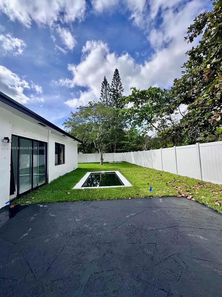 2931 NW 8th Road Fort Lauderdale FL 33311