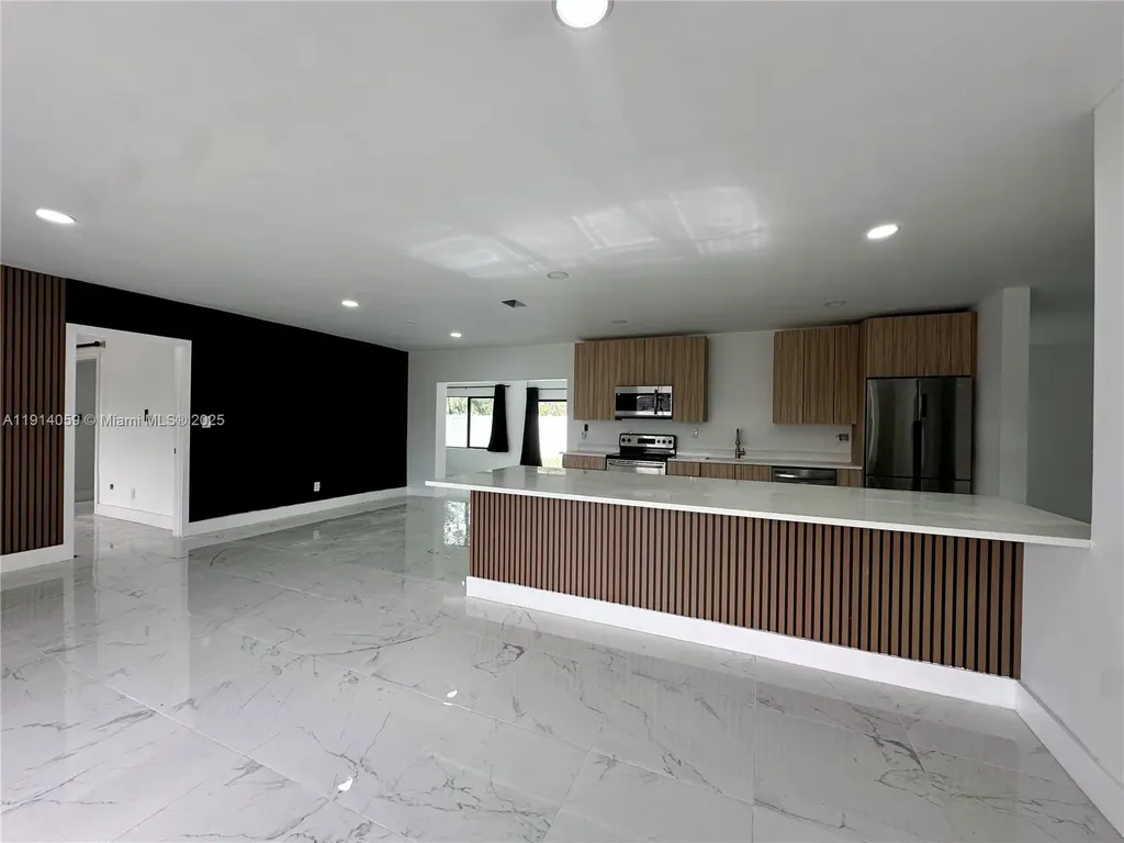 2931 NW 8th Road Fort Lauderdale FL 33311