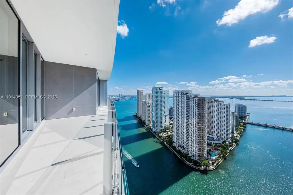 300 Biscayne Boulevard Way Miami FL 33131
