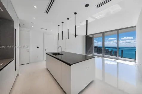 300 Biscayne Boulevard Way Miami FL 33131