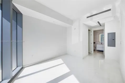 300 Biscayne Boulevard Way Miami FL 33131