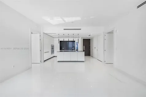 300 Biscayne Boulevard Way Miami FL 33131
