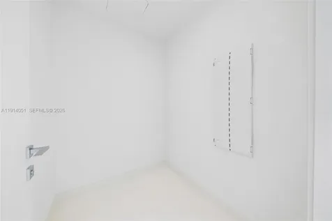 300 Biscayne Boulevard Way Miami FL 33131