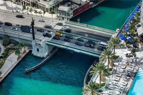 300 Biscayne Boulevard Way Miami FL 33131